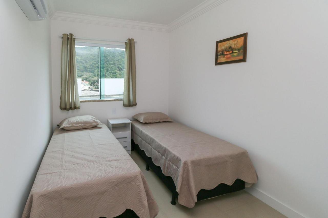 Aluguel Apartamento 2 Quartos Piscina Bombas Sc 419 Apartman Bombinhas Kültér fotó