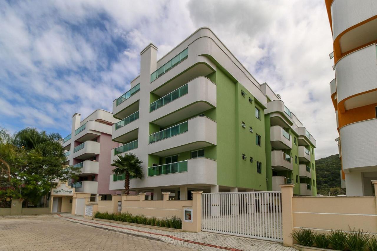 Aluguel Apartamento 2 Quartos Piscina Bombas Sc 419 Apartman Bombinhas Kültér fotó