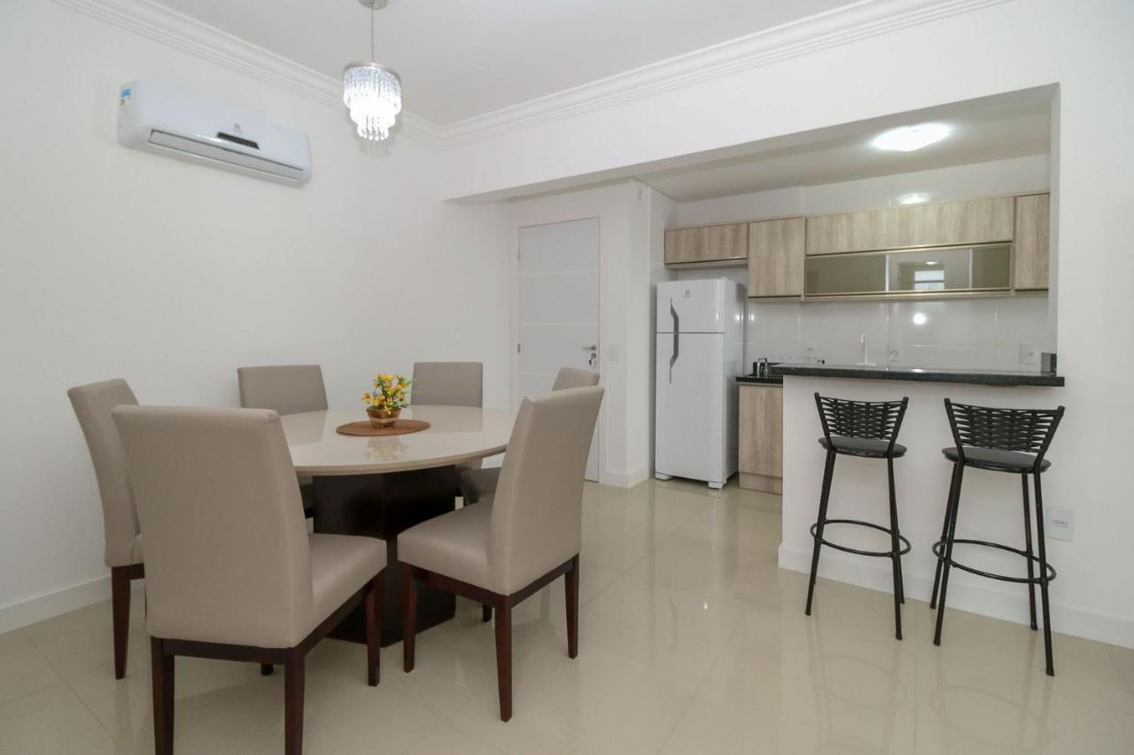 Aluguel Apartamento 2 Quartos Piscina Bombas Sc 419 Apartman Bombinhas Kültér fotó