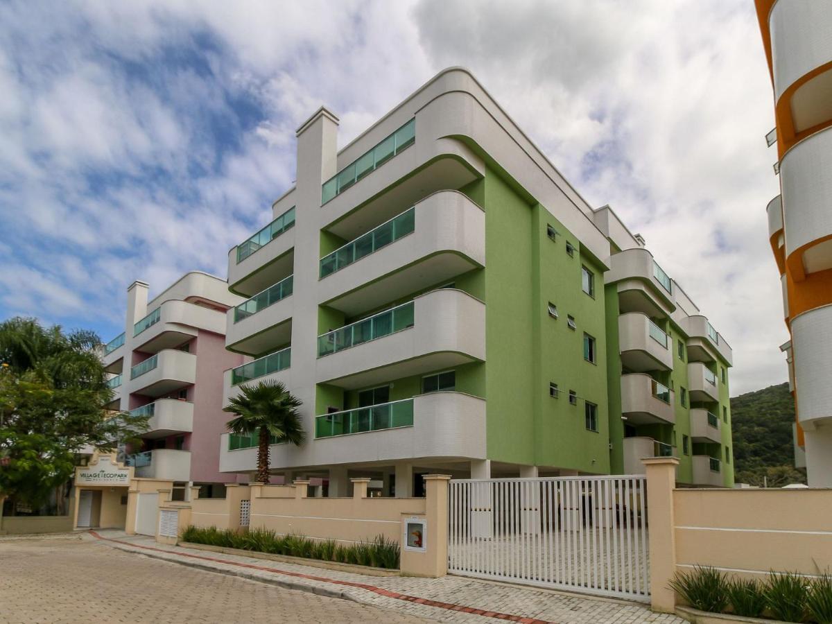 Aluguel Apartamento 2 Quartos Piscina Bombas Sc 419 Apartman Bombinhas Kültér fotó